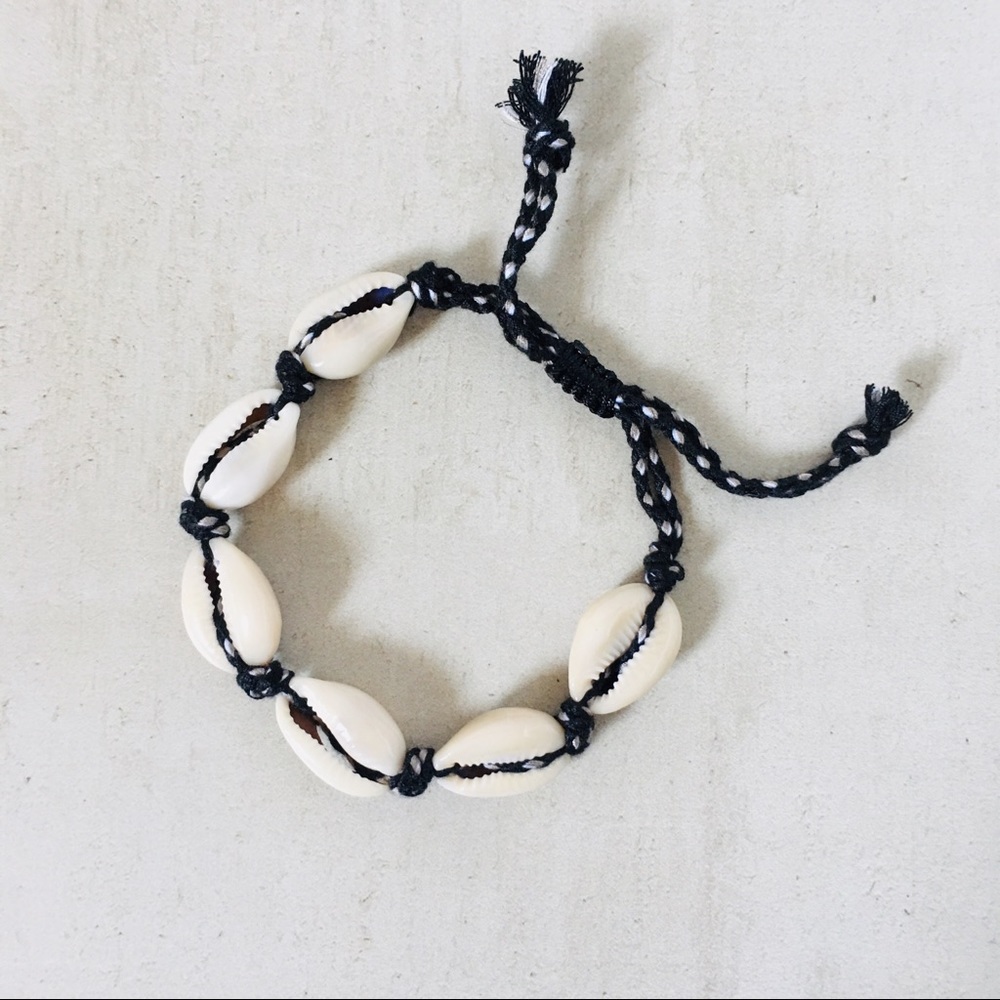 BOHO Shell Bracelet